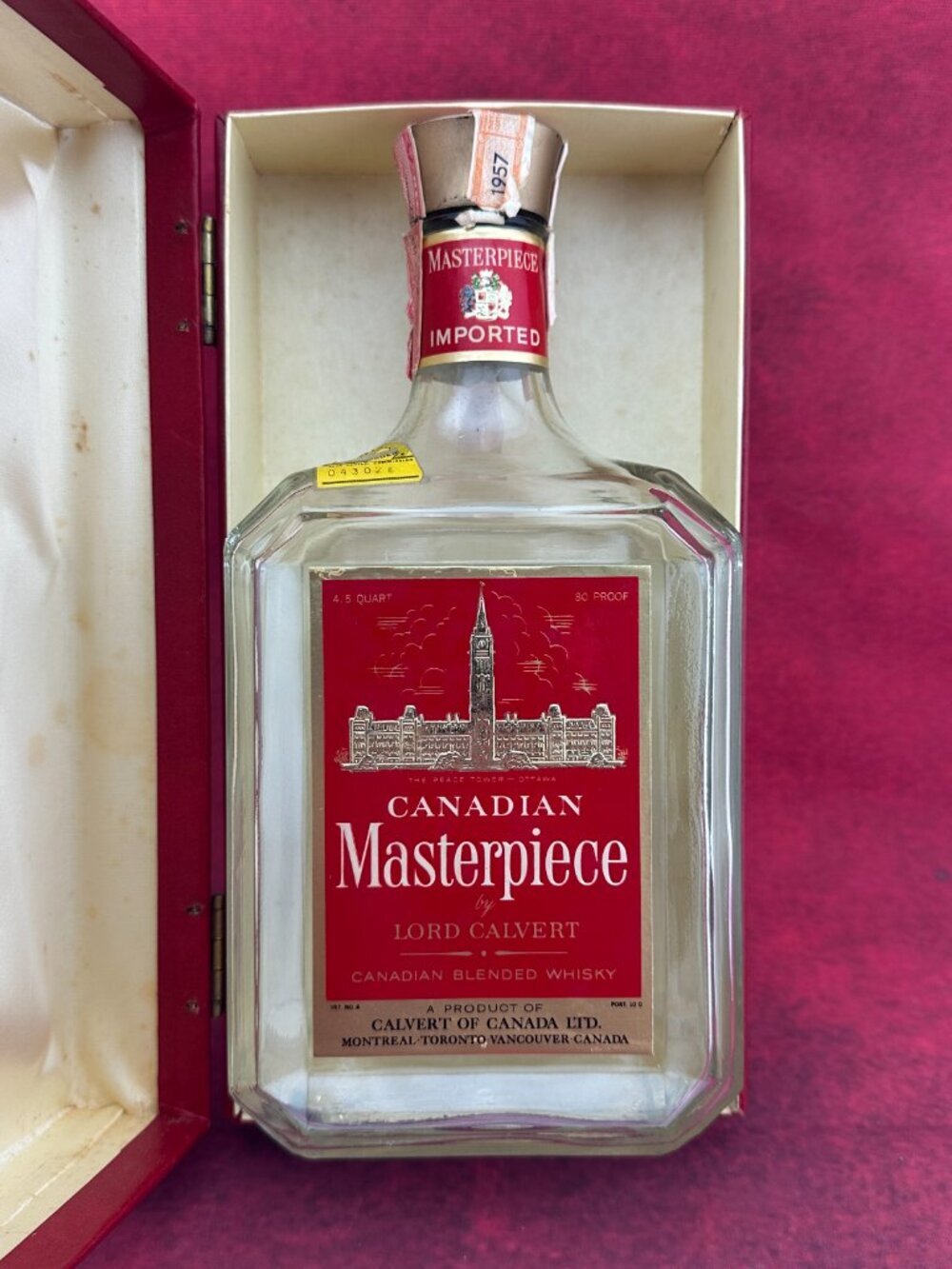 VINTAGE CANADIAN MASTERPIECE by LORD CALVERT WHISKY EMPTY BOTTLE 1957 WITH BOX